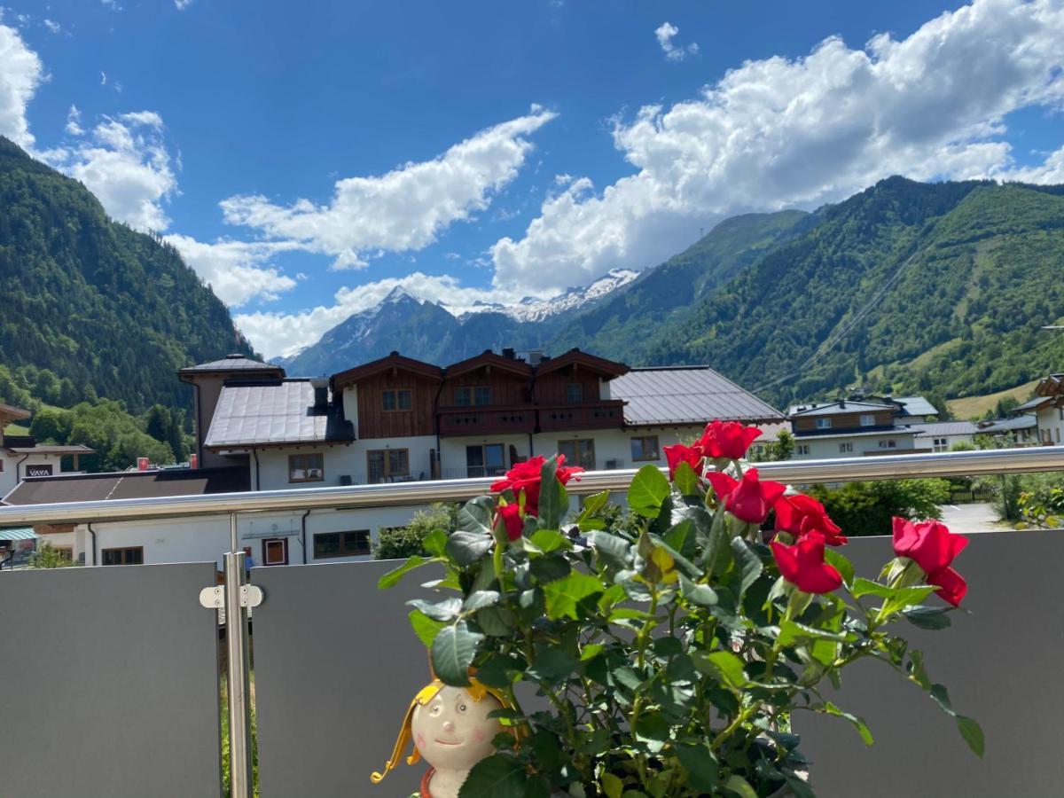 Art Apart Nomay Summercard Blick Top Of Salzburg Kaprun Exterior foto