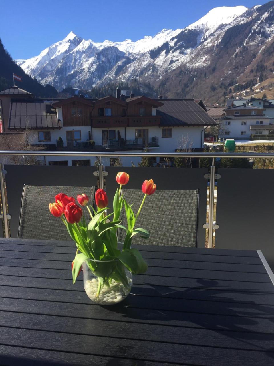 Art Apart Nomay Summercard Blick Top Of Salzburg Kaprun Exterior foto